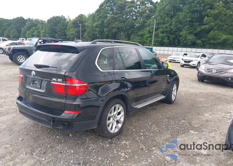 2013 BMW X5 xDrive35I/xDrive35I Premium/xDrive35I Sport Activity из США, поврежденный, VIN 5UXZV4C55D0G53776